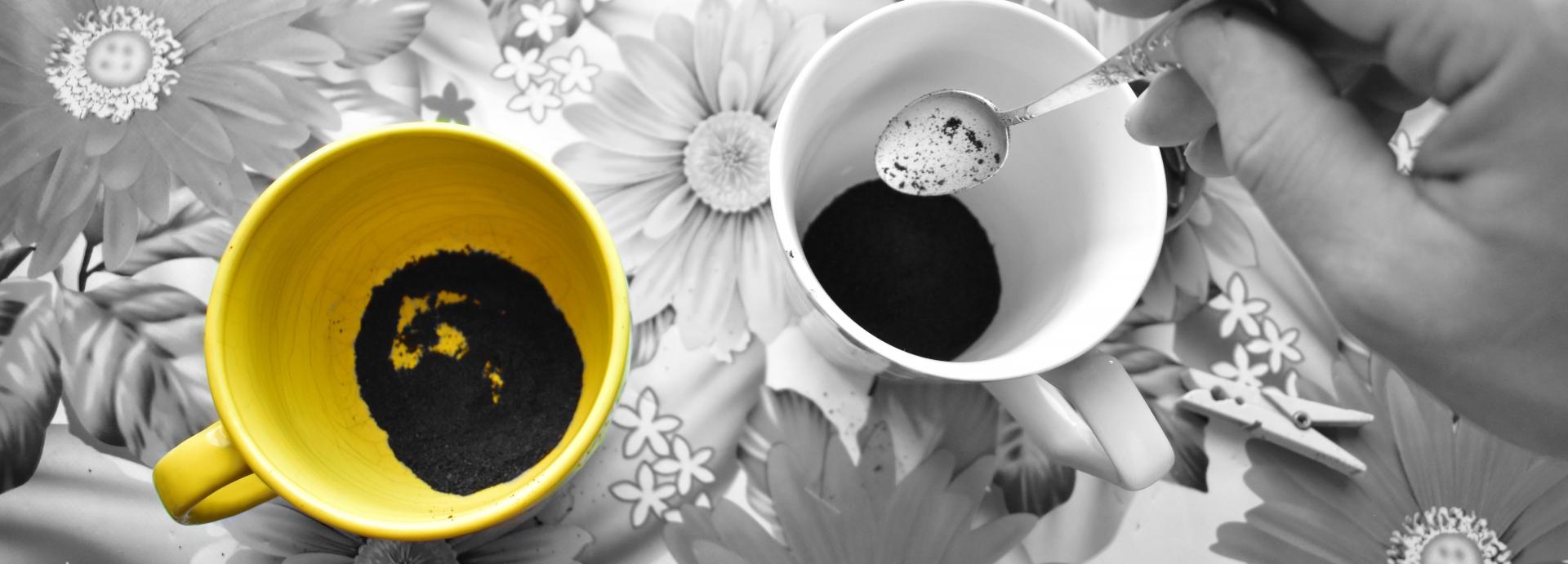 She left(loved)coffe...